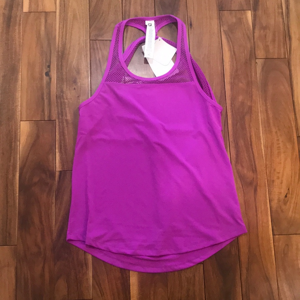 NEW Fabletics “Sol Tank”